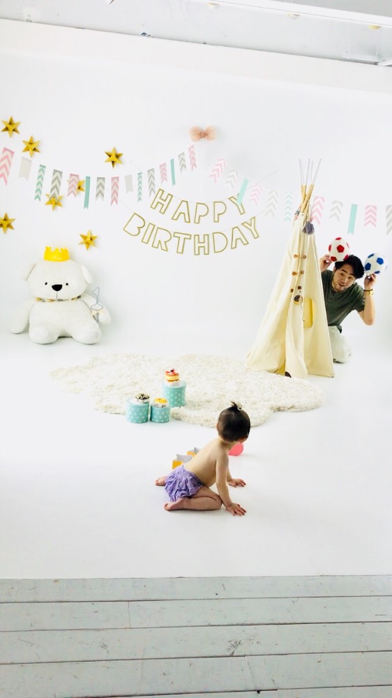 １歳のお誕生日 代々木店 ゲストストーリー 子供から家族まで自然でおしゃれに残す人生の写真館 ライフスタジオ