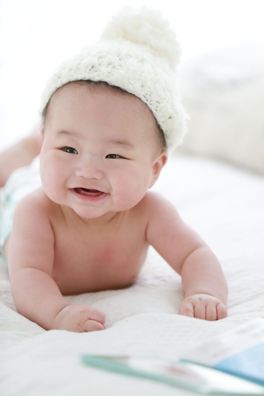 Babyの成長はあっという間 1歳までの変化は写真に残そう 黒木玲理 子供から家族まで自然でおしゃれに残す人生の写真館 ライフスタジオ